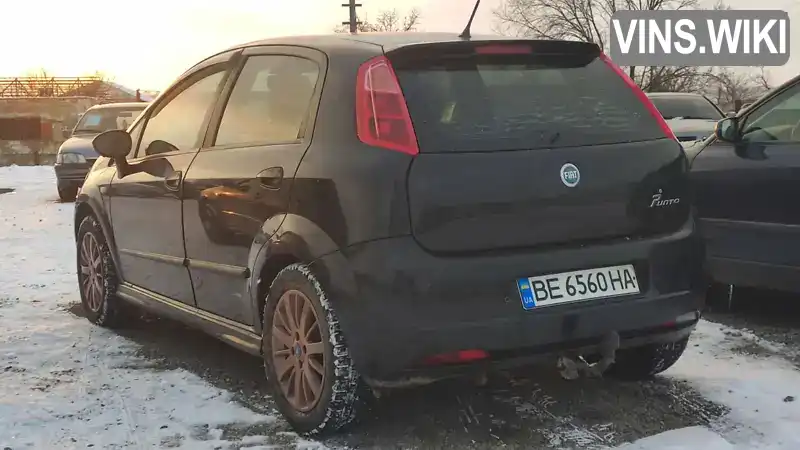 Хетчбек Fiat Punto 2006 1.4 л. Ручна / Механіка обл. Миколаївська, Первомайськ - Фото 1/10