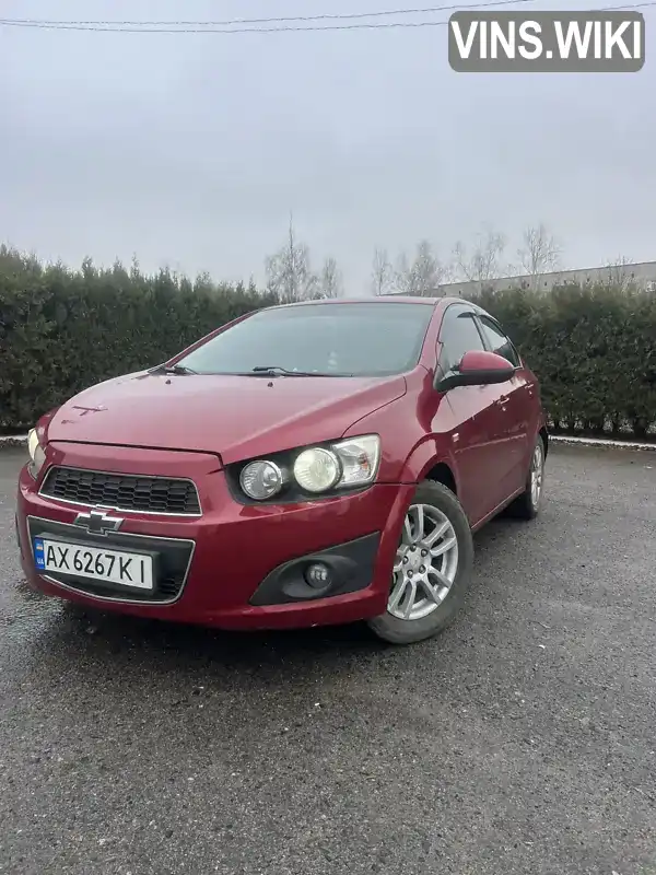 Седан Chevrolet Aveo 2012 1.6 л. Ручна / Механіка обл. Харківська, Зміїв - Фото 1/21