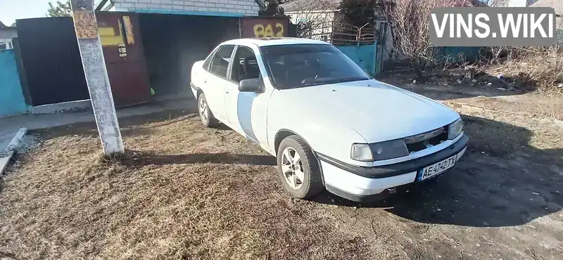 W0L000087L5167803 Opel Vectra 1990 Седан 2 л. Фото 6