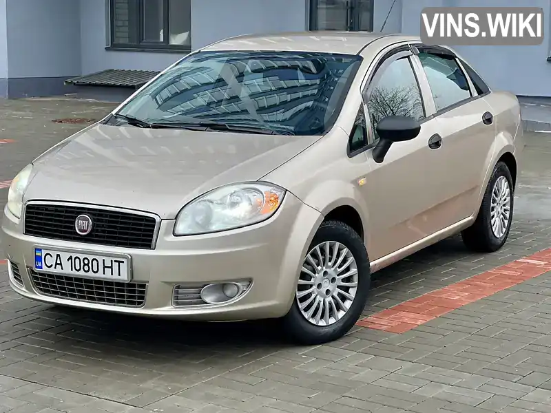 Седан Fiat Linea 2012 1.37 л. Ручна / Механіка обл. Черкаська, Черкаси - Фото 1/21