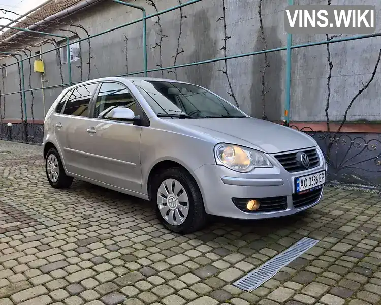 WVWZZZ9NZ6Y243918 Volkswagen Polo 2006 Хетчбек 1.39 л. Фото 2