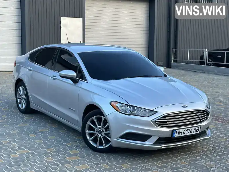 3FA6P0LU2HR385745 Ford Fusion 2017 Седан 2 л. Фото 8