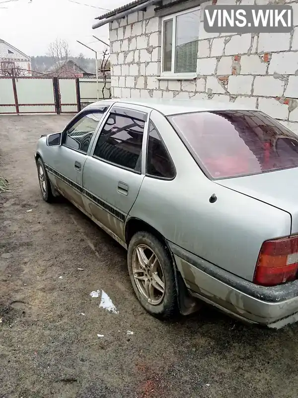 W0L000087L5240671 Opel Vectra 1990 Седан 1.6 л. Фото 4