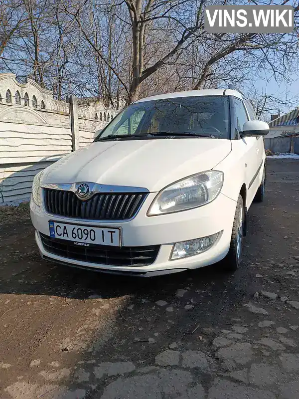 Микровэн Skoda Roomster 2012 1.6 л. Автомат обл. Черкасская, Черкассы - Фото 1/14