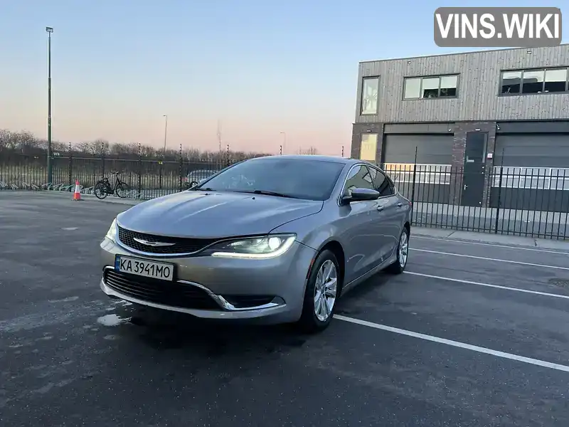 Седан Chrysler 200 2016 2.36 л. Автомат обл. Київська, Київ - Фото 1/14