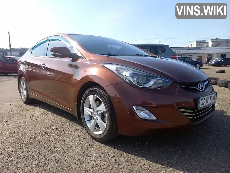 Седан Hyundai Elantra 2012 1.8 л. Автомат обл. Черкаська, Черкаси - Фото 1/21