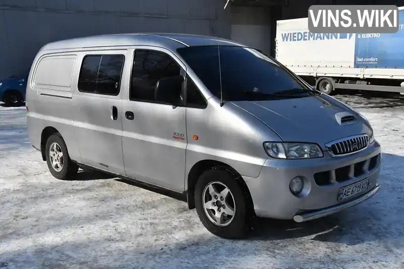 Мінівен Hyundai H-1 2005 2.5 л. Ручна / Механіка обл. Київська, Київ - Фото 1/21