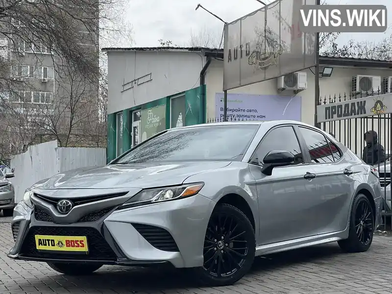 Седан Toyota Camry 2019 2.49 л. Автомат обл. Миколаївська, Миколаїв - Фото 1/21