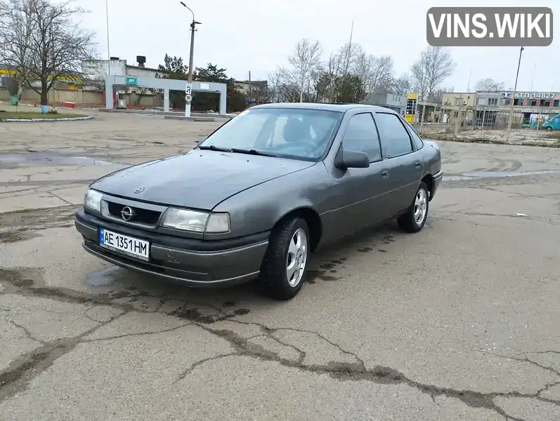 Седан Opel Vectra 1989 2 л. Ручна / Механіка обл. Дніпропетровська, Кам'янське (Дніпродзержинськ) - Фото 1/21