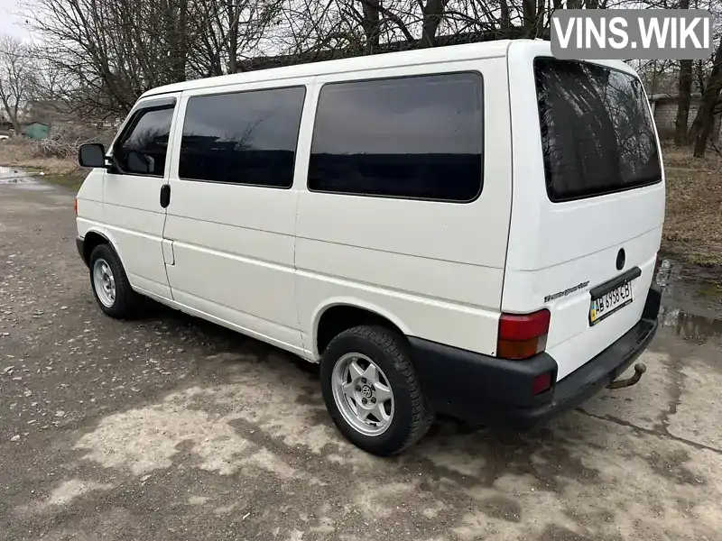 WV1ZZZ70ZYH143087 Volkswagen Transporter 2000 Мінівен 1.9 л. Фото 4