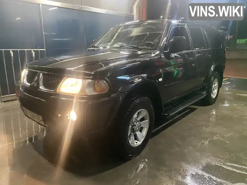 Позашляховик / Кросовер Mitsubishi Pajero Sport 2006 2.99 л. Ручна / Механіка обл. Рівненська, Рівне - Фото 1/21