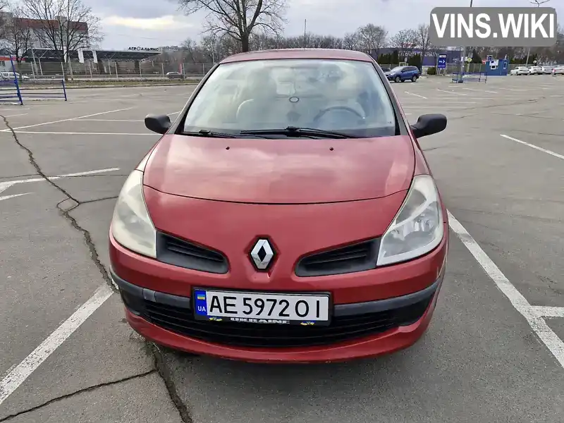 Хетчбек Renault Clio 2006 1.4 л. Ручна / Механіка обл. Дніпропетровська, Дніпро (Дніпропетровськ) - Фото 1/4