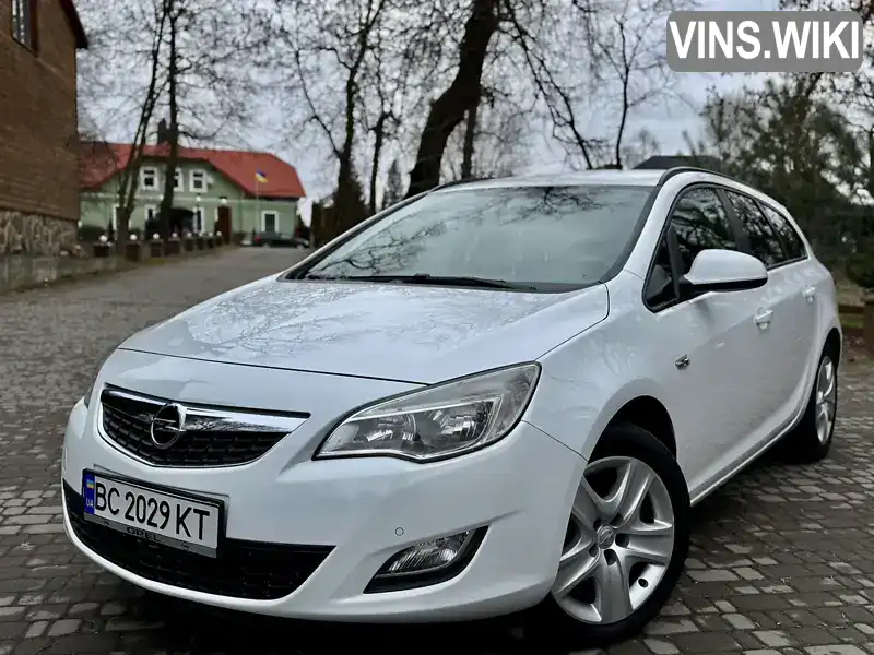 Универсал Opel Astra 2010 1.69 л. Ручная / Механика обл. Львовская, Самбор - Фото 1/19