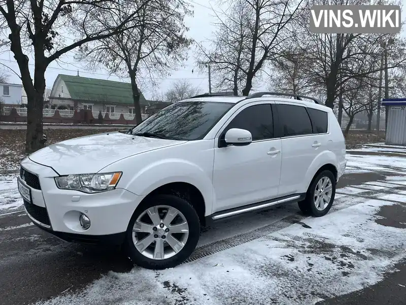 Позашляховик / Кросовер Mitsubishi Outlander XL 2011 2 л. Автомат обл. Чернігівська, Чернігів - Фото 1/21