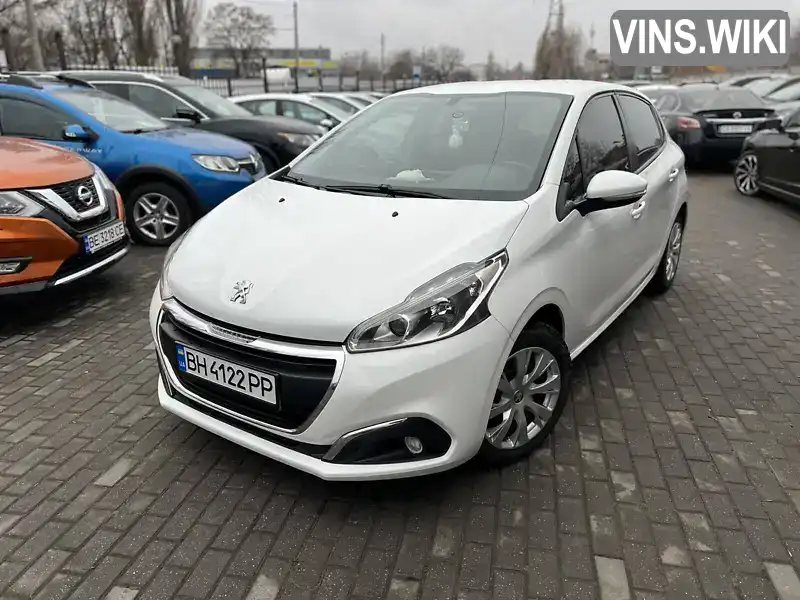 Хетчбек Peugeot 208 2016 1.2 л. Автомат обл. Миколаївська, Миколаїв - Фото 1/21