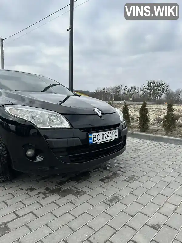 VF1KZ1S0645889917 Renault Megane 2011 Универсал 1.87 л. Фото 1