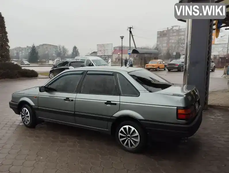 WVWZZZ31ZJE043593 Volkswagen Passat 1988 Седан 1.8 л. Фото 2