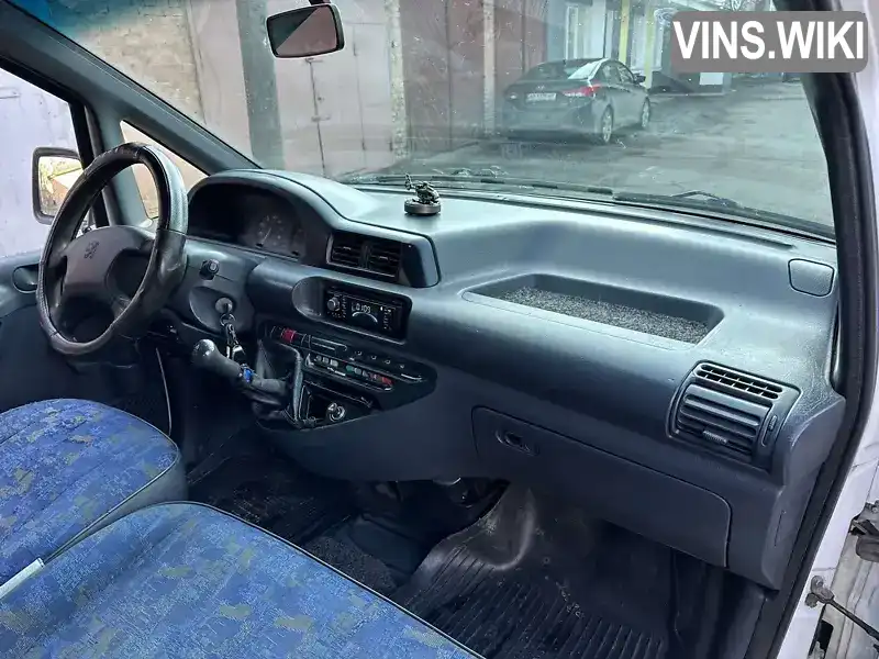 VF3BZDHXA12392594 Peugeot Traveller 1998 Мінівен 1.9 л. Фото 3