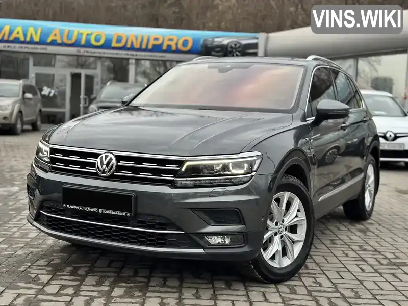 WVGZZZ5NZKW865693 Volkswagen Tiguan 2019 Позашляховик / Кросовер 1.98 л. Фото 1