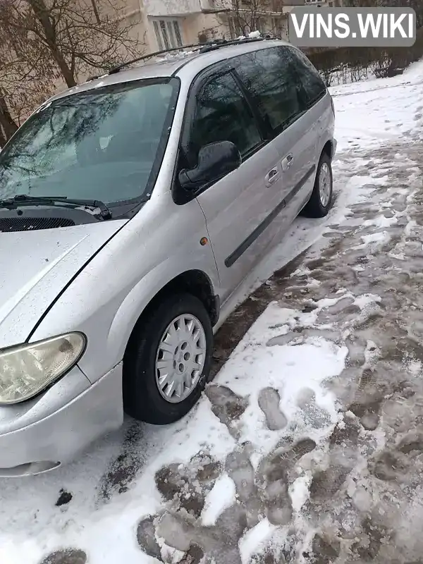 1C8GYB2555Y536588 Chrysler Voyager 2004 Мінівен 2.8 л. Фото 1