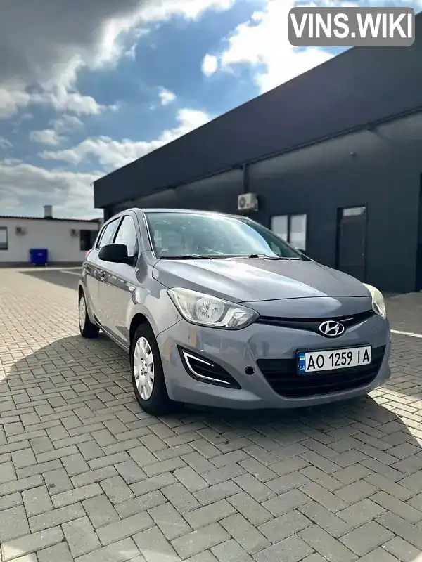 Хетчбек Hyundai i20 2014 1.25 л. Ручна / Механіка обл. Закарпатська, Мукачево - Фото 1/21