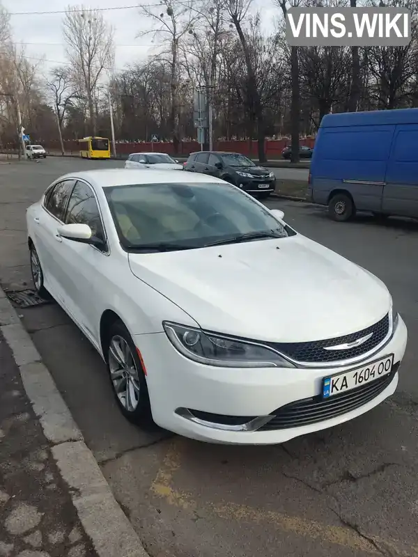 Седан Chrysler 200 2014 2.36 л. Автомат обл. Київська, Київ - Фото 1/11