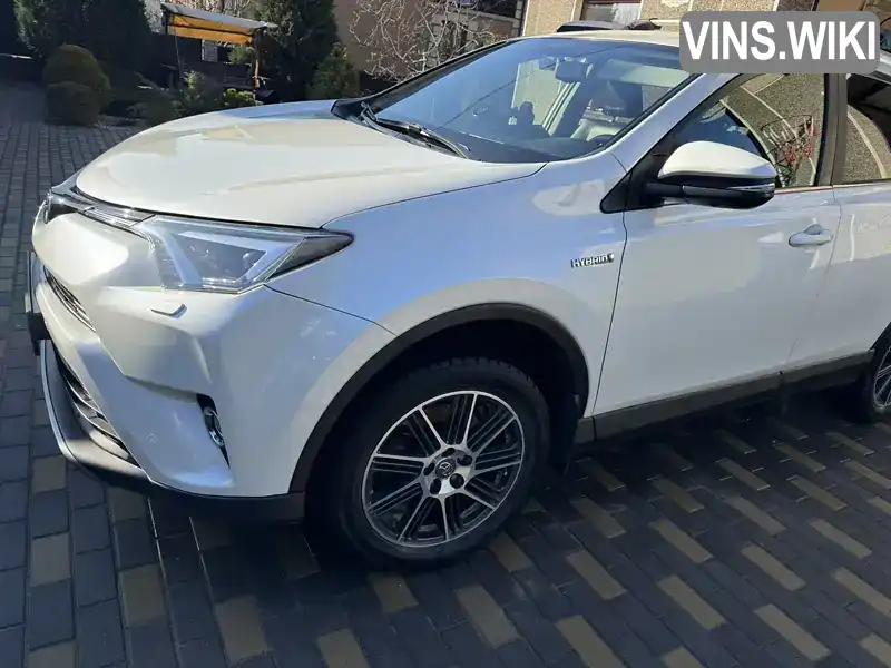 JTMDJREV10D099881 Toyota RAV4 2017 Внедорожник / Кроссовер 2.49 л. Фото 2