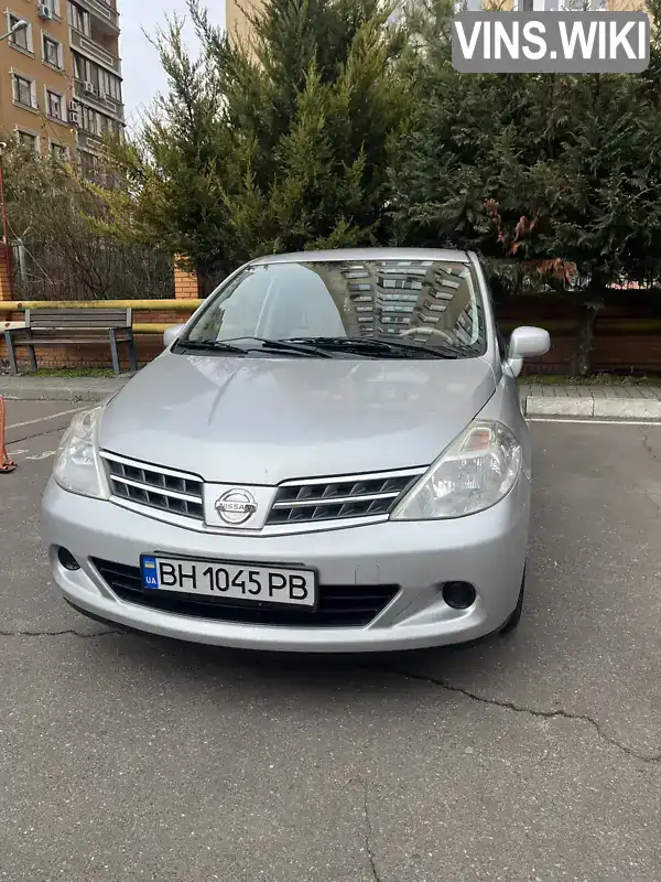 Хэтчбек Nissan TIIDA 2010 1.5 л. Автомат обл. Одесская, Одесса - Фото 1/15