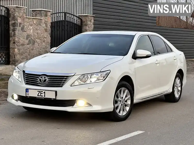 Седан Toyota Camry 2012 2.49 л. Автомат обл. Киевская, Киев - Фото 1/21