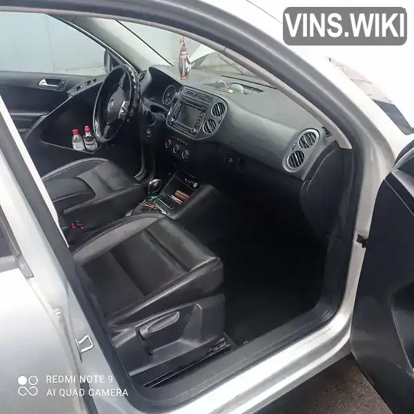 WVGBV7AX3FW101758 Volkswagen Tiguan 2015 Позашляховик / Кросовер 1.98 л. Фото 3