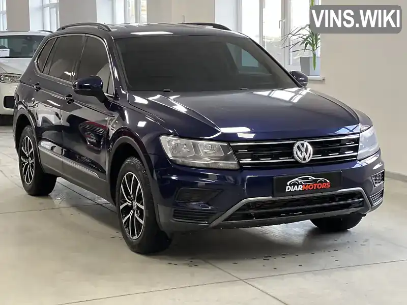 Внедорожник / Кроссовер Volkswagen Tiguan 2021 1.98 л. Робот обл. Полтавская, Полтава - Фото 1/21