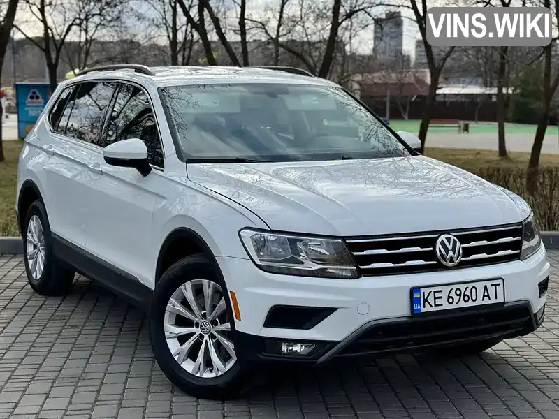 Позашляховик / Кросовер Volkswagen Tiguan 2017 1.98 л. Автомат обл. Дніпропетровська, Кам'янське (Дніпродзержинськ) - Фото 1/18