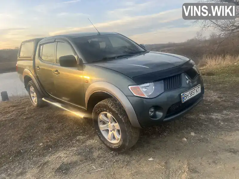 Пікап Mitsubishi L 200 2009 2.48 л. обл. Одеська, Великодолинське - Фото 1/21