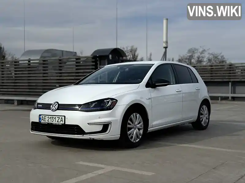 Хэтчбек Volkswagen e-Golf 2014 null_content л. Автомат обл. Киевская, Киев - Фото 1/21