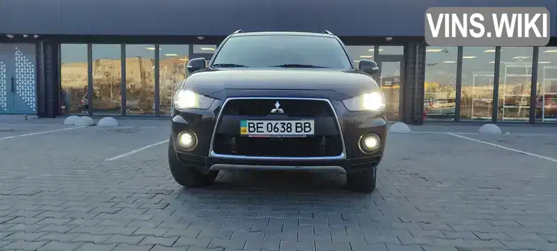 Позашляховик / Кросовер Mitsubishi Outlander XL 2011 2 л. Варіатор обл. Миколаївська, Вознесенськ - Фото 1/15