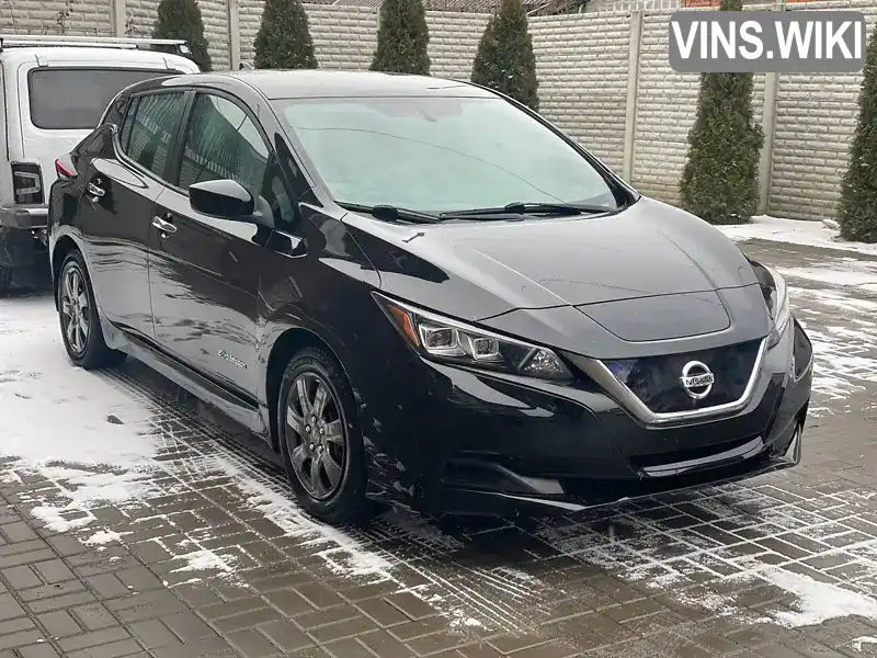 Хэтчбек Nissan Leaf 2018 null_content л. обл. Днепропетровская, Днепр (Днепропетровск) - Фото 1/13