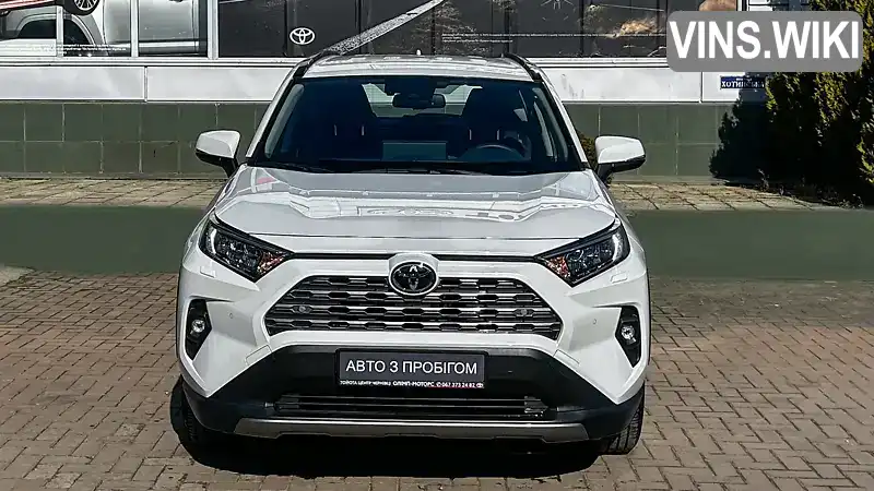 Позашляховик / Кросовер Toyota RAV4 2023 1.99 л. Автомат обл. Чернівецька, Чернівці - Фото 1/20