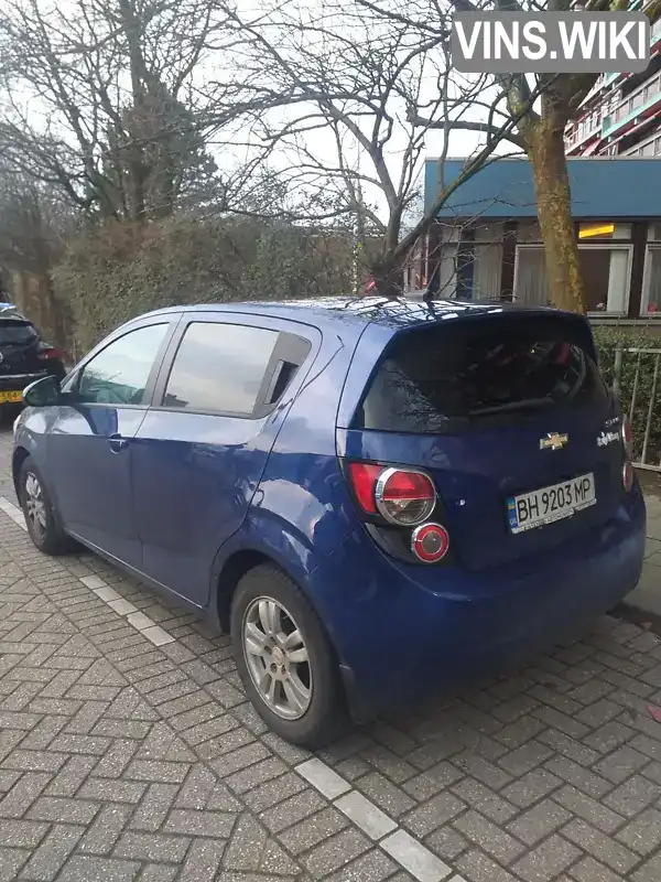 1G1JA6SG2D4138452 Chevrolet Sonic 2012 Хетчбек 1.8 л. Фото 3