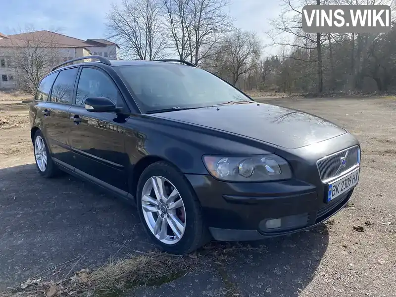 Универсал Volvo V50 2004 2 л. Ручная / Механика обл. Ровенская, Дубровица - Фото 1/20