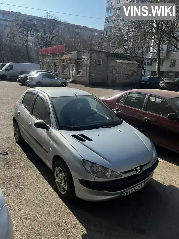 Хетчбек Peugeot 206 2003 1.1 л. Ручна / Механіка обл. Одеська, Одеса - Фото 1/19