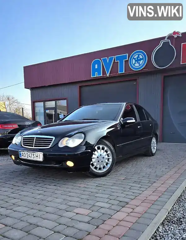 Седан Mercedes-Benz C-Class 2003 2.2 л. Автомат обл. Закарпатская, Берегово - Фото 1/21