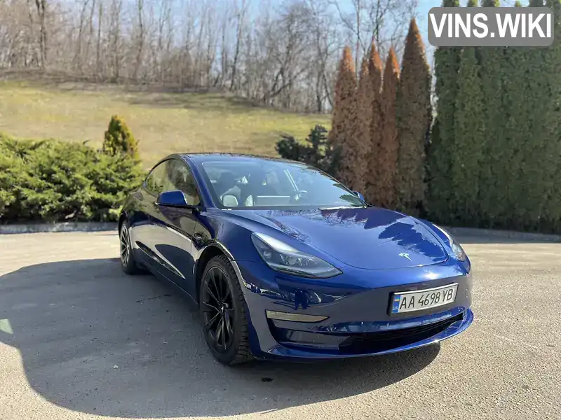 5YJ3E1EA5NF145470 Tesla Model 3 2022 Седан  Фото 1