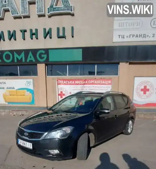 U5YHC816AAL133755 Kia Ceed 2009 Універсал 1.58 л. Фото 2