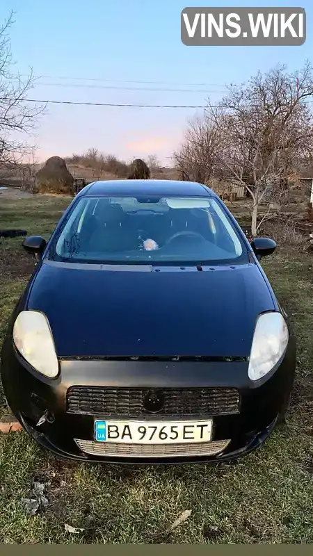 Хетчбек Fiat Punto 2009 1.24 л. Ручна / Механіка обл. Одеська, Любашівка - Фото 1/8