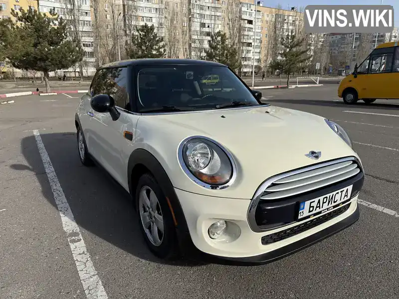 WMWXM5C59F3A60535 MINI Hatch 2015 Хетчбек 1.5 л. Фото 1