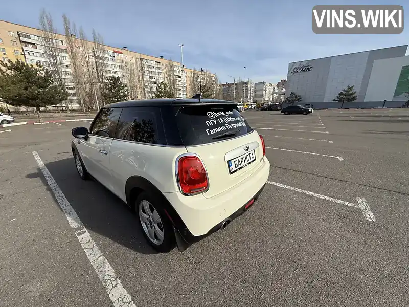 WMWXM5C59F3A60535 MINI Hatch 2015 Хетчбек 1.5 л. Фото 4