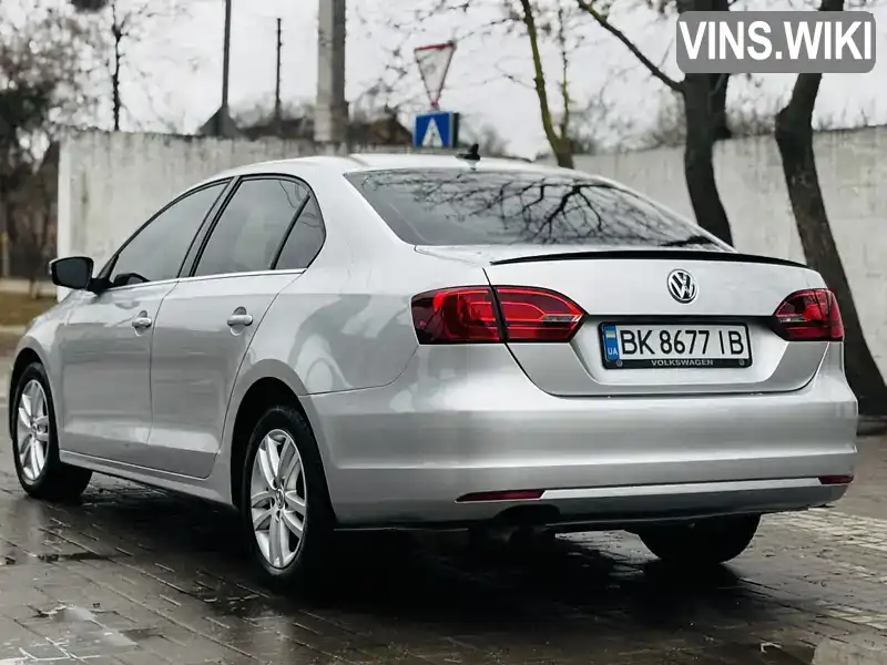 3VWGX7AJ5BM382825 Volkswagen Jetta 2011 Седан 2.5 л. Фото 7