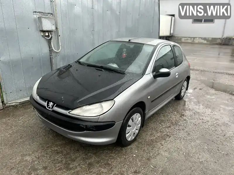 Хетчбек Peugeot 206 2004 1.1 л. Ручна / Механіка обл. Львівська, Львів - Фото 1/14