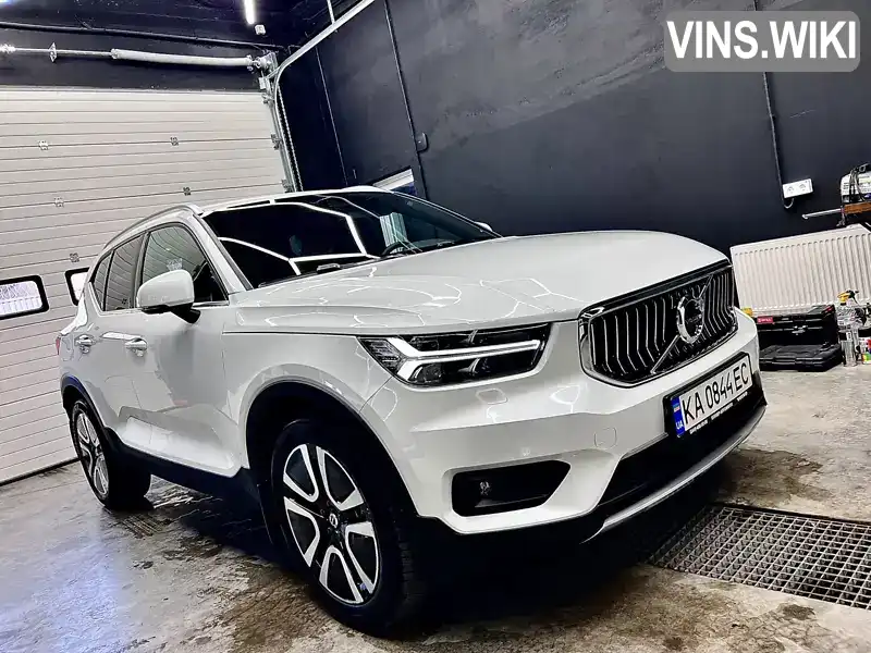 Позашляховик / Кросовер Volvo XC40 2021 1.97 л. Автомат обл. Київська, Київ - Фото 1/21