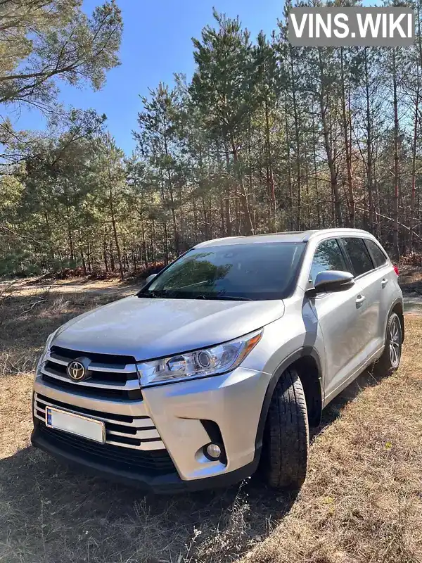 Внедорожник / Кроссовер Toyota Highlander 2017 3.46 л. Автомат обл. Полтавская, Полтава - Фото 1/10